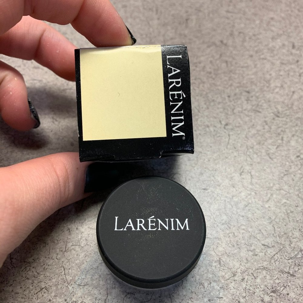 Larenim Mineral Powder Eye Color - Supernatrual